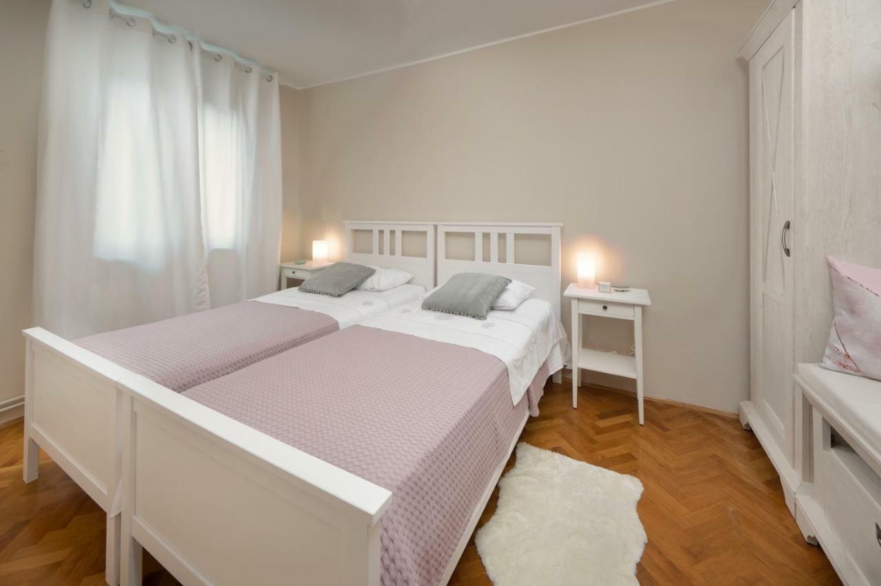 Apartments Sasha Пула Экстерьер фото